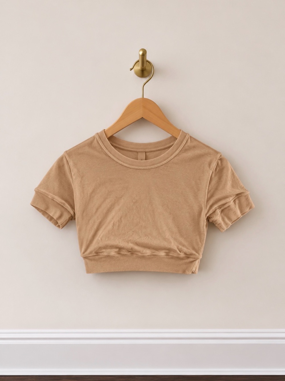SKIMS Cropped Tee in Tan